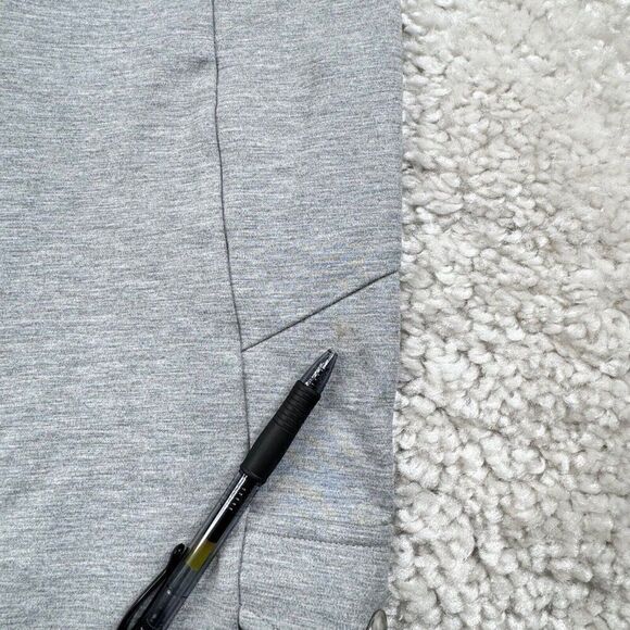 Cabi Runaway Crop Legging Light Gray - Picture 7 of 14